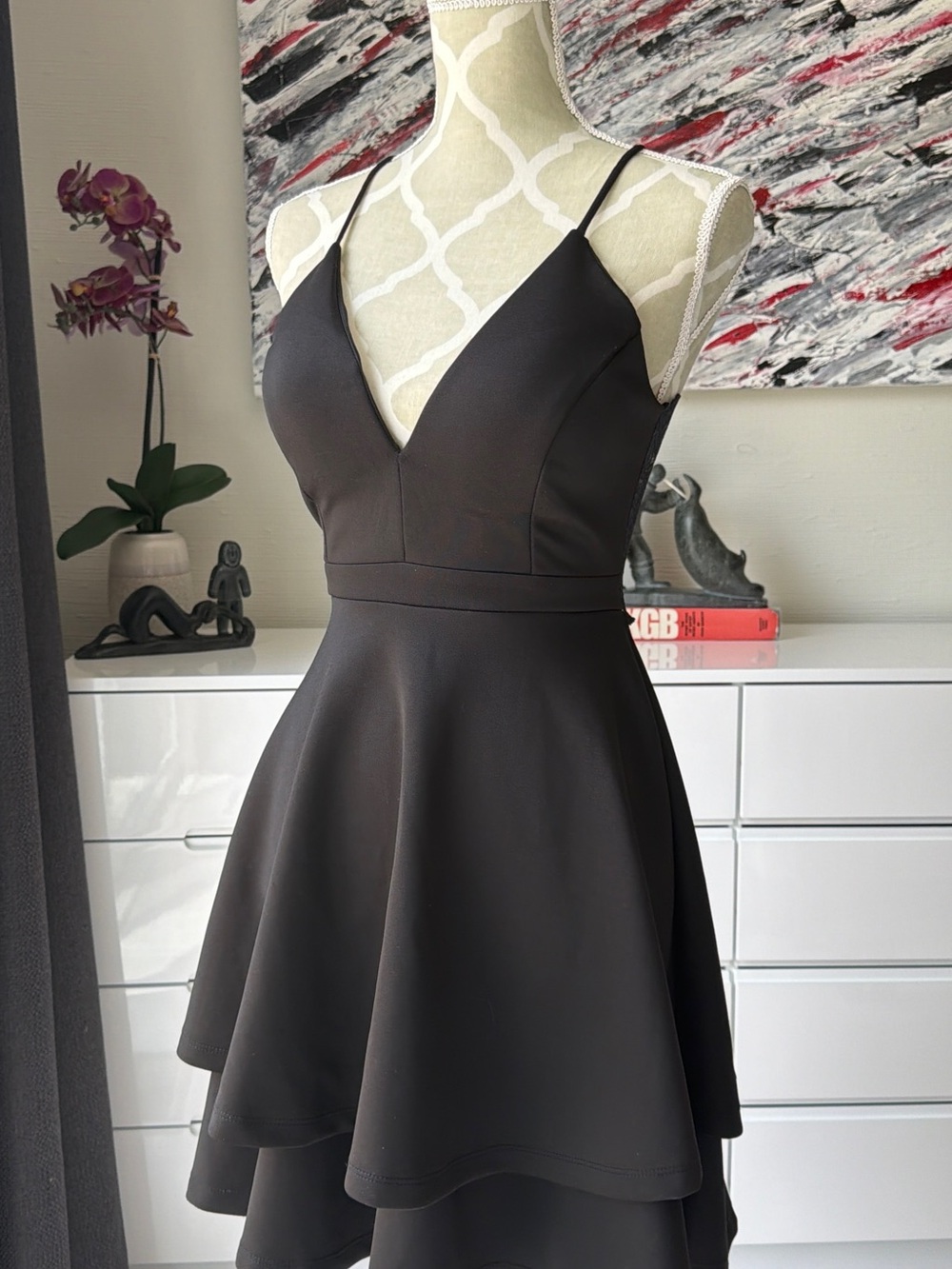 Le Château Black Fit & Flare Lace Back Dress – XS